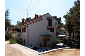 Croaţia Privát Mali Lošinj, Exteriorul